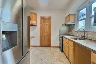 72 Gibson Pl, Yonkers, NY 10705 - Photo 8