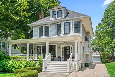 76 Sea Cliff Avenue, Sea Cliff, NY 11579 - Photo 2