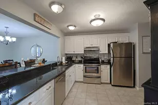 209 Crestwood Ct, Fishkill, NY 12524 - Photo 10