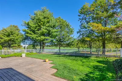 169 Hamlet Drive, Mount Sinai, NY 11766 - Photo 28