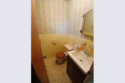 1279 State Route 94, New Windsor, NY 12553 - Photo 20