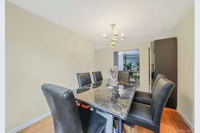 155 Bathgate St, New York, NY 10312 - Photo 24