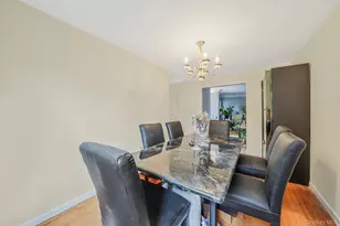 155 Bathgate St, New York, NY 10312 - Photo 24