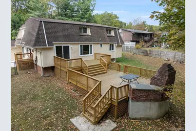 107 Tennyson Drive, Nanuet, NY 10954 - Photo 34