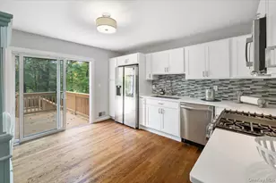 107 Tennyson Dr, Nanuet, NY 10954 - Photo 12