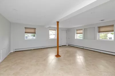 2072 Brighton Way, Merrick, NY 11566 - Photo 16