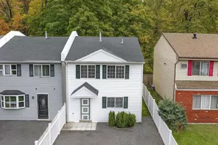 14 Spruce Peak Rd, Middletown, NY 10940 - Photo 2