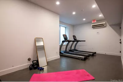 422 E Boston Post Road #301, Mamaroneck, NY 10543 - Photo 22