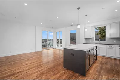 422 E Boston Post Road #301, Mamaroneck, NY 10543 - Photo 6