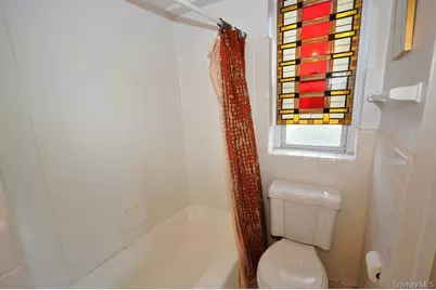 235 Garth Road #C5B, Scarsdale, NY 10583 - Photo 26