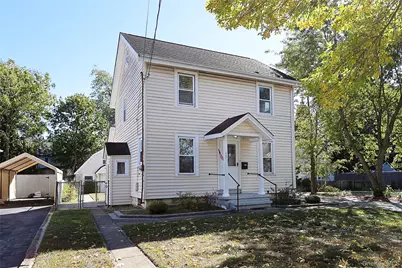 437 Ray Street, Freeport, NY 11520 - Photo 2