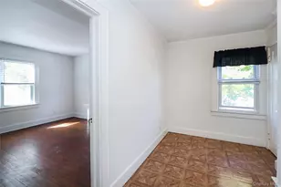 437 Ray St, Freeport, NY 11520 - Photo 16