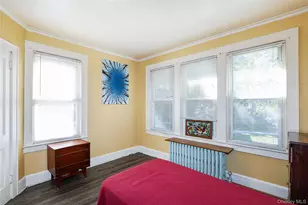 437 Ray St, Freeport, NY 11520 - Photo 14