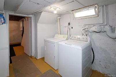 437 Ray Street, Freeport, NY 11520 - Photo 30