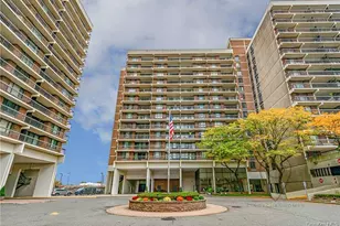 152-18 Union Tpke, Flushing, NY 11367 - Photo 2