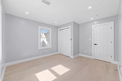 11132 199th Street, Hollis, NY 11412 - Photo 10