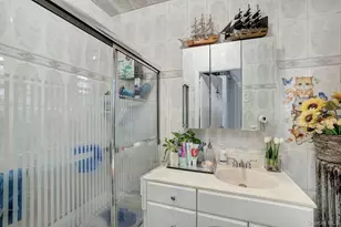 90-41 178th St, Jamaica, NY 11432 - Photo 14