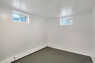 90-41 178th St, Jamaica, NY 11432 - Photo 16