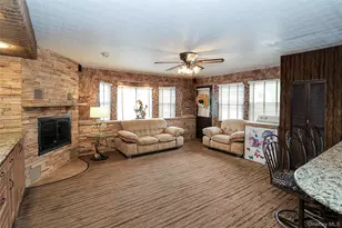 993 Ferngate Dr, Franklin Square, NY 11010 - Photo 10