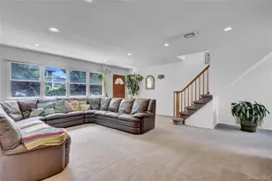 23 Lillian Ln, Plainview, NY 11803 - Photo 12