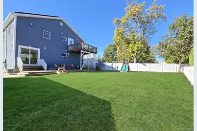 3067 Xavier Court, Oceanside, NY 11572 - Photo 24