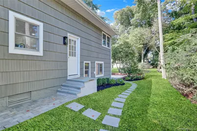 19 Millford Drive, Locust Valley, NY 11560 - Photo 28