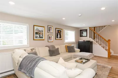 77 Abbott Drive, Huntington, NY 11743 - Photo 4