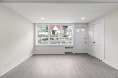 36 N Perkins Avenue, Elmsford, NY 10523 - Photo 8