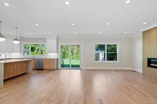 51 Netz Pl, Albertson, NY 11507 - Photo 10