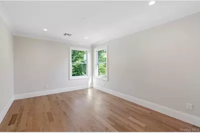 51 Netz Place, Albertson, NY 11507 - Photo 16