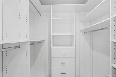 51 Netz Place, Albertson, NY 11507 - Photo 20