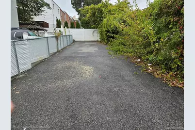 4179 Bronxwood Avenue, Bronx, NY 10466 - Photo 1
