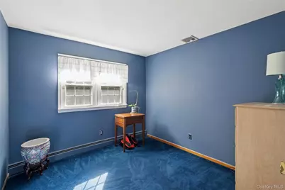 94 Mobrey Lane, Smithtown, NY 11787 - Photo 28