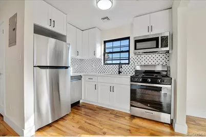 166 Beach 4th Street, Far Rockaway, NY 11691 - Photo 18