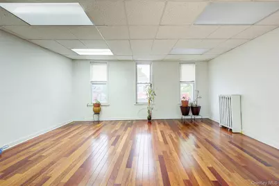 12015 Liberty Avenue #2nd Floor, Richmond Hill, NY 11419 - Photo 8