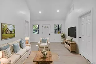 7 Rosedale Rd, Sound Beach, NY 11789 - Photo 8