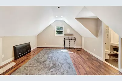 26 Lindner, Smithtown, NY 11787 - Photo 20