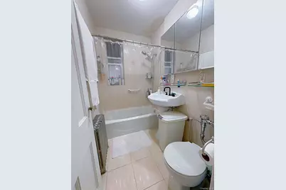 132-51 Avery Avenue, Flushing, NY 11355 - Photo 4