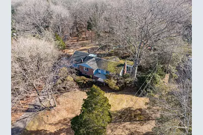 562 Old Bridge Road, Northport, NY 11768 - Photo 2