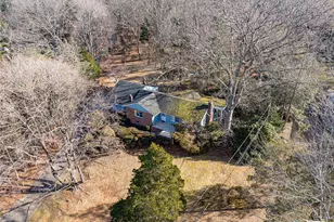 562 Old Bridge Rd, Northport, NY 11768 - Photo 2