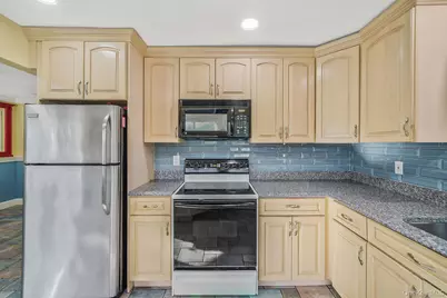 430 14th Street, West Babylon, NY 11704 - Photo 24