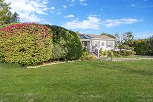 430 14th St, West Babylon, NY 11704 - Photo 2