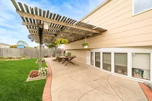 349 Lido Pkwy, Lindenhurst, NY 11757 - Photo 20