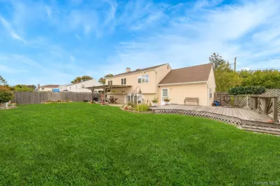 349 Lido Parkway, Lindenhurst, NY 11757 - Photo 24