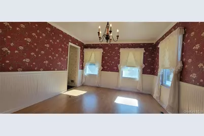 22 Washington Avenue, Highland, NY 12528 - Photo 16