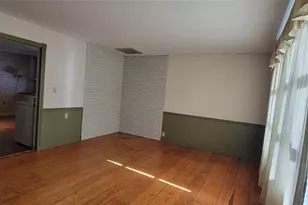 22 Washington Ave, Highland, NY 12528 - Photo 18