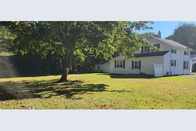 22 Washington Avenue, Highland, NY 12528 - Photo 8