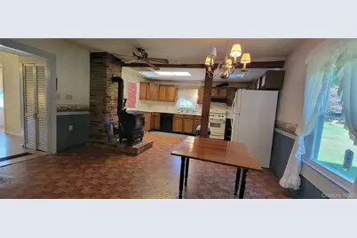 22 Washington Avenue, Highland, NY 12528 - Photo 14