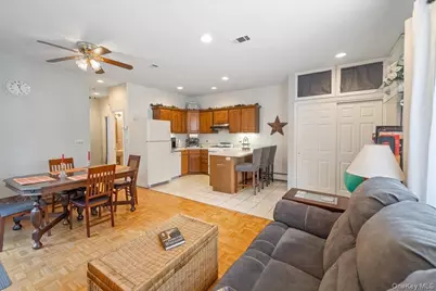 21 Van Orden Avenue, Suffern, NY 10901 - Photo 8