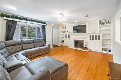 21 Van Orden Avenue, Suffern, NY 10901 - Photo 4